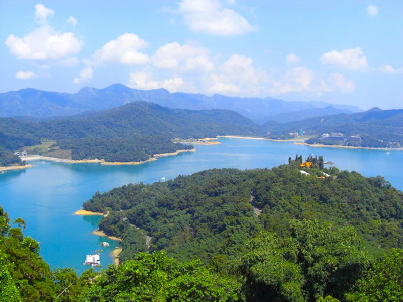 taiwanriyuetanbizhi_411313_m.jpg